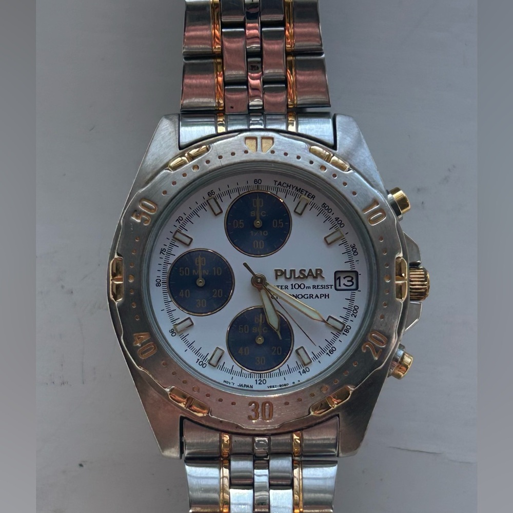 Pulsar by Seiko V657-8030 Men’s Chronograph Watch - Picture 2 of 6